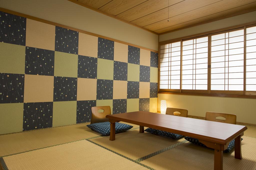 Green House Hiroshima Exterior foto